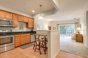 36 Abigail Way, Reading, MA 01867 - Photo 6