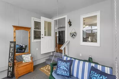 23 Mountainview St, Chicopee, MA 01020 - Photo 2