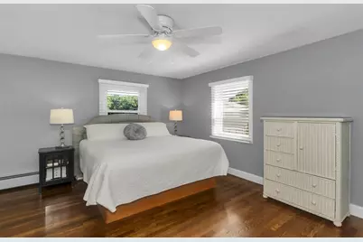 23 Mountainview St, Chicopee, MA 01020 - Photo 14