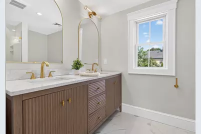 20 Saltonstall Rd, Medford, MA 02155 - Photo 26