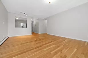 10 Linda Ln, Boston, MA 02125 - Photo 4