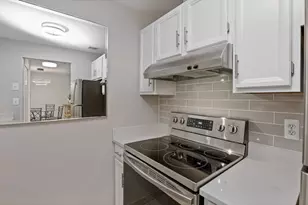 20 Central, Salem, MA 01970 - Photo 20