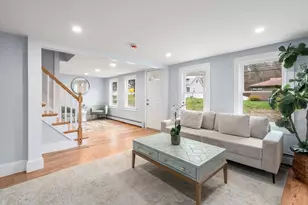 78 Pleasant St, Grafton, MA 01519 - Photo 16
