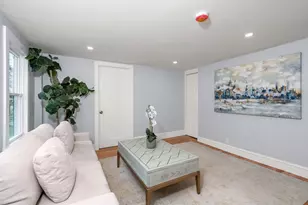 78 Pleasant St, Grafton, MA 01519 - Photo 14