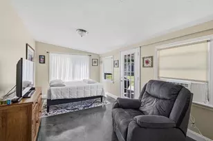 35 May Ave, Raynham, MA 02767 - Photo 6