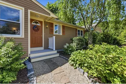 35 May Ave, Raynham, MA 02767 - Photo 4