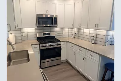 8 Burnside St #2, Salem, MA 01970 - Photo 2