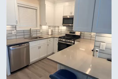 8 Burnside St #2, Salem, MA 01970 - Photo 6