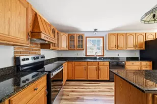 60 Bartlett Ln, Orange, MA 01364 - Photo 10