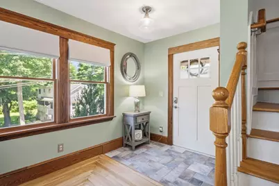 11 Friend St, Beverly, MA 01915 - Photo 4