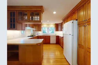 61 Taft Avenue, Lexington, MA 02421 - Photo 8
