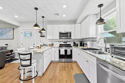 57 Buffum St #1, Salem, MA 01970 - Photo 8