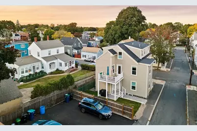 57 Buffum St #1, Salem, MA 01970 - Photo 2