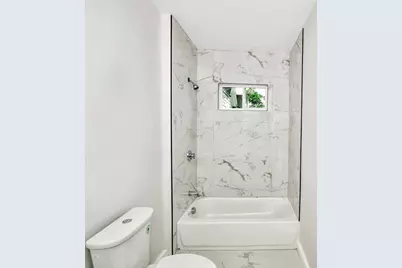 1420 River St, Boston, MA 02136 - Photo 10