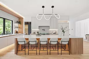 18 Rockland St, Wellesley, MA 02481 - Photo 4
