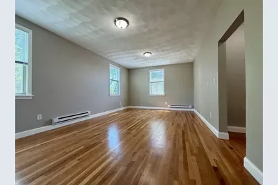 630 Metropolitan Ave #3, Boston, MA 02136 - Photo 6