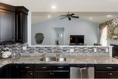 156 Stonybrook Way #156, South Hadley, MA 01075 - Photo 12