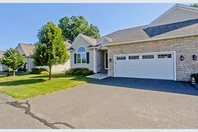 156 Stonybrook Way #156, South Hadley, MA 01075 - Photo 2