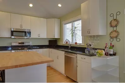 69 Eleanor St #69, Chelsea, MA 02150 - Photo 14