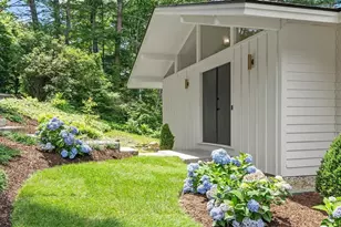 23 Revolutionary Rd, Concord, MA 01742 - Photo 2