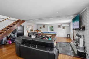 109 Broadsound Ave, Revere, MA 02151 - Photo 20