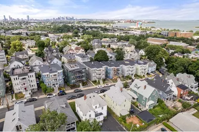 22 South Munroe Terrace, Boston, MA 02122 - Photo 30