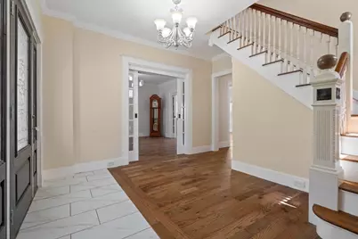 22 South Munroe Terrace, Boston, MA 02122 - Photo 4