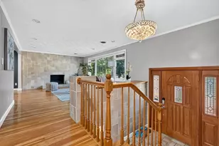 32 Bobolink Rd, Wellesley, MA 02481 - Photo 6