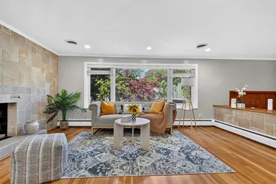 32 Bobolink Rd, Wellesley, MA 02481 - Photo 6