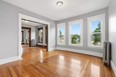 226-230 Sargeant St, Holyoke, MA 01040 - Photo 6
