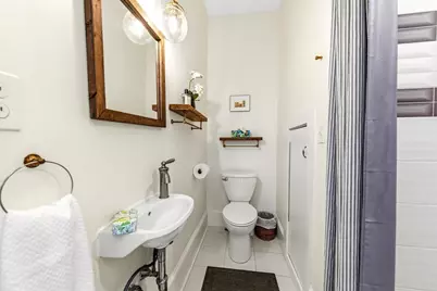 36 Oak St #1, Somerville, MA 02143 - Photo 8