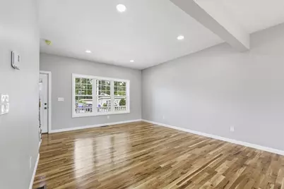 30 Goldenrod, Springfield, MA 01109 - Photo 10