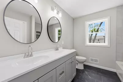 30 Goldenrod, Springfield, MA 01109 - Photo 28