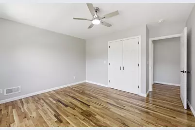 30 Goldenrod, Springfield, MA 01109 - Photo 32