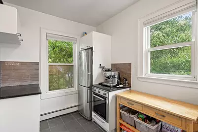 6 Fourth St Pl #3, Cambridge, MA 02141 - Photo 8
