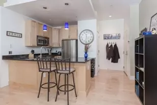 70 Lincoln St, Boston, MA 02111 - Photo 4