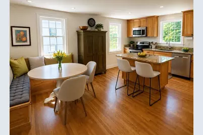 310 Concord Ave, Lexington, MA 02421 - Photo 4