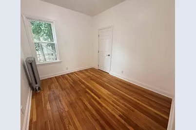 48 Tuttle St, Fall River, MA 02724 - Photo 10