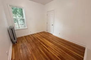 48 Tuttle St, Fall River, MA 02724 - Photo 10
