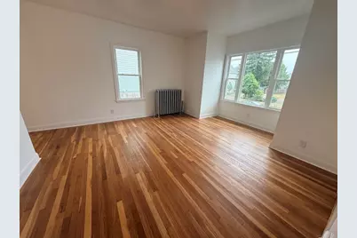 48 Tuttle St, Fall River, MA 02724 - Photo 8