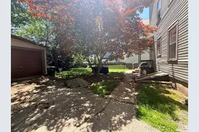 48 Tuttle St, Fall River, MA 02724 - Photo 4