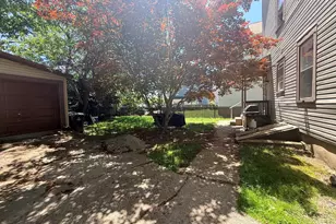 48 Tuttle St, Fall River, MA 02724 - Photo 4