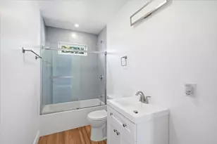 26 Bay St, Hull, MA 02045 - Photo 12