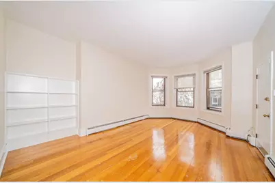 1728 Beacon St #1, Brookline, MA 02445 - Photo 4