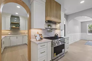 91 Howard St, Easton, MA 02375 - Photo 8