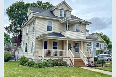 573 White St, Springfield, MA 01108 - Photo 1