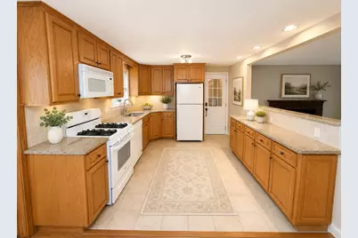 29 Greenleaf Circle #29, Framingham, MA 01701 - Photo 10