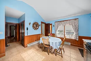 27 Erin St, Whitman, MA 02382 - Photo 18