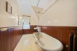 27 Erin St, Whitman, MA 02382 - Photo 26