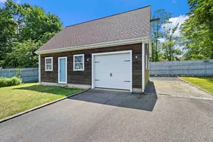 27 Erin St, Whitman, MA 02382 - Photo 30